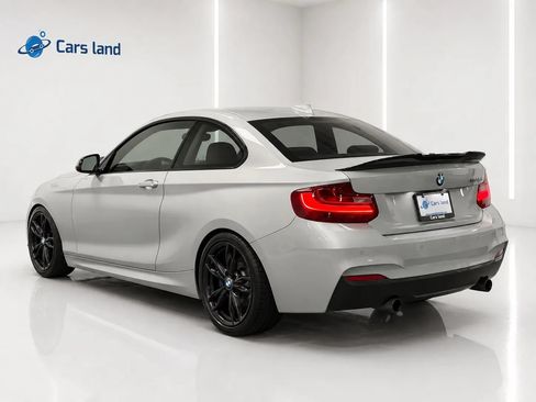Used 2016 BMW M235i Coupe RWD image 5