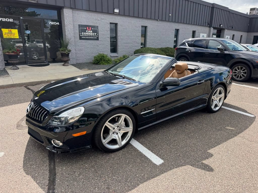 Used 2012 Mercedes-Benz SL 550 image 2