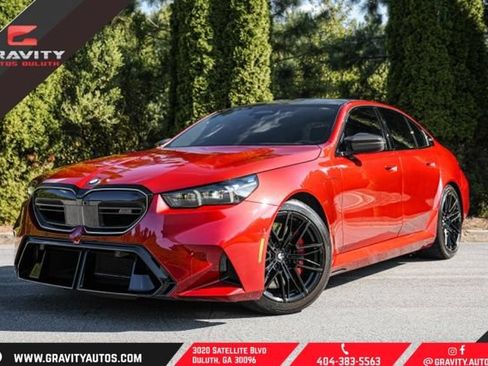 Used 2025 BMW M5 w/ Carbon Package AWD/4WD image 1