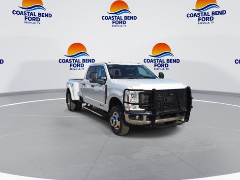 Used 2026 Ford F350 XL w/ 360-Degree Camera Package AWD/4WD image 2