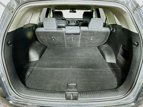 Used 2016 Kia Sorento L image 25