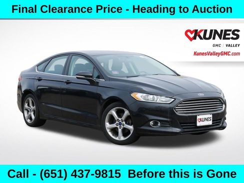 Used 2015 Ford Fusion SE w/ Equipment Group 201A FWD image 1