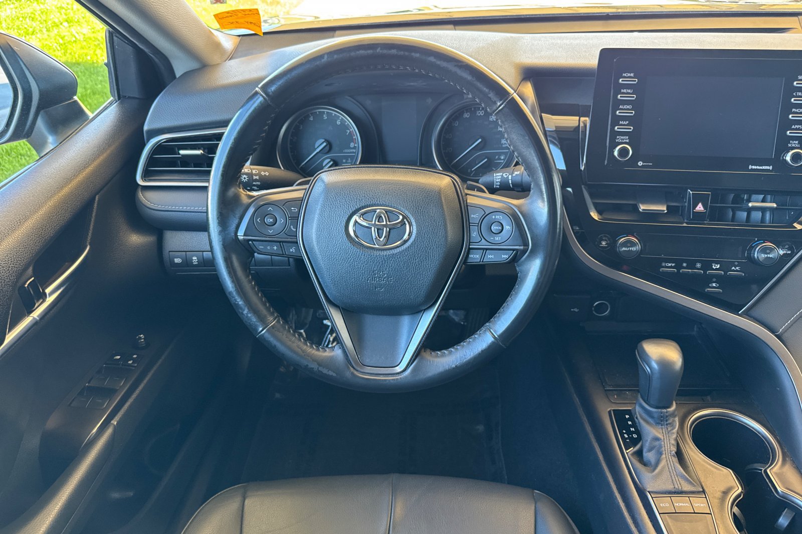 Used 2024 Toyota Camry SE FWD image 17
