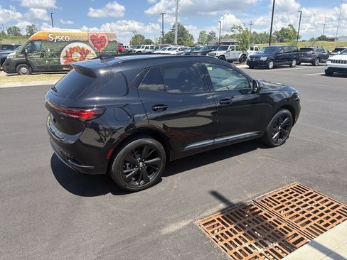 Used 2023 Buick Envision Essence w/ Sport Touring Package AWD/4WD image 13