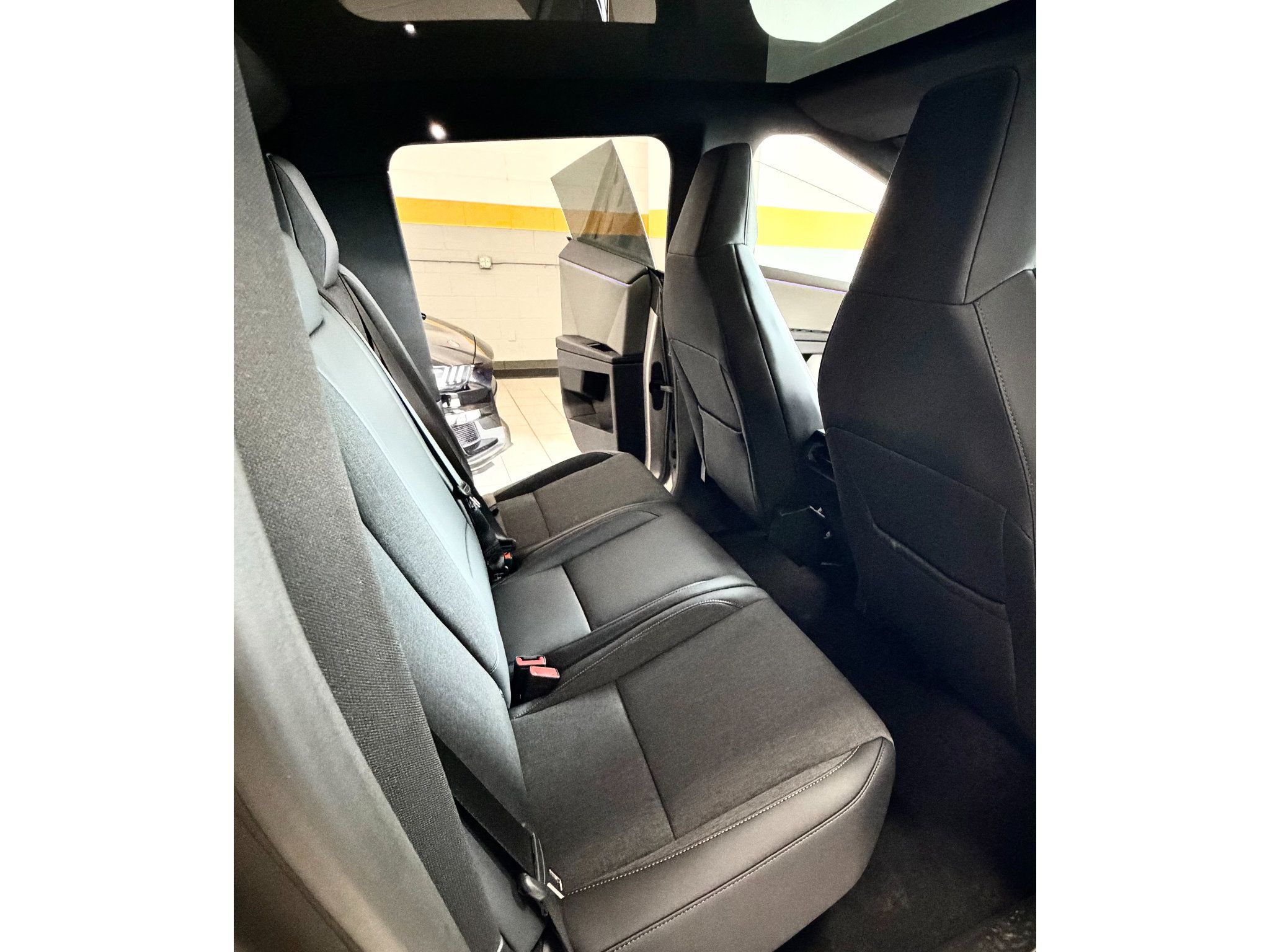 Used 2026 Tesla Cybertruck AWD Crew Cab image 17