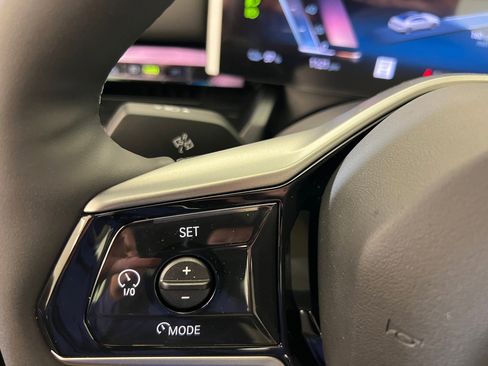 New 2026 BMW i5 eDrive40 image 15