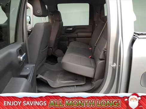 Used 2024 Chevrolet Silverado 2500 Custom w/ Custom Value Package image 12