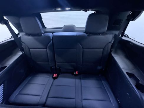 Used 2023 Chevrolet Tahoe LT image 38