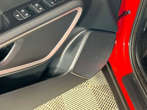 Used 2023 Kia Soul LX image 18