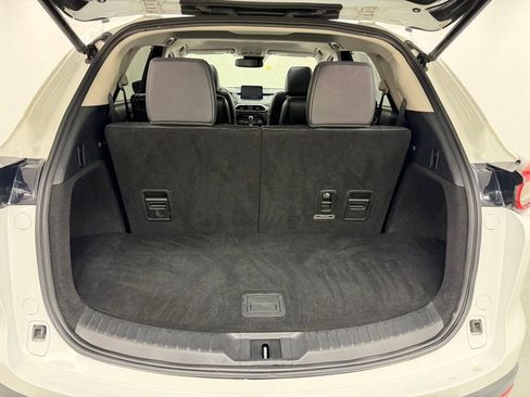 Used 2020 MAZDA CX-9 Touring w/ Touring Premium Package FWD image 5