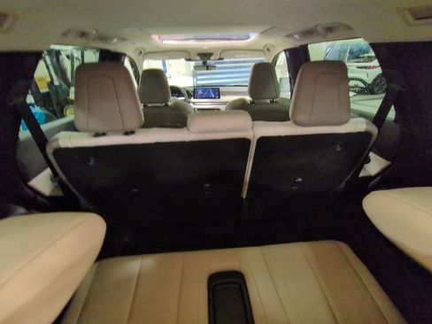 Used 2026 INFINITI QX60 Pure w/ Cargo Package image 29