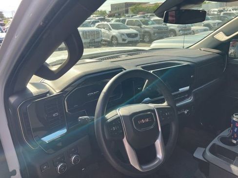 Used 2025 GMC Sierra 1500 Elevation AWD/4WD image 16