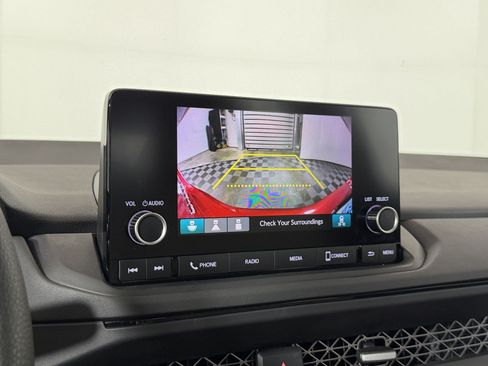 Used 2024 Honda Accord EX image 18