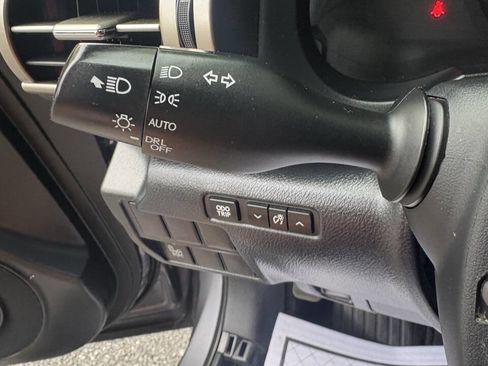 Used 2015 Lexus IS 350 w/ F-Sport Package RWD image 27