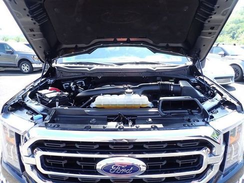 Certified 2022 Ford F150 XLT w/ Equipment Group 302A High AWD/4WD image 17