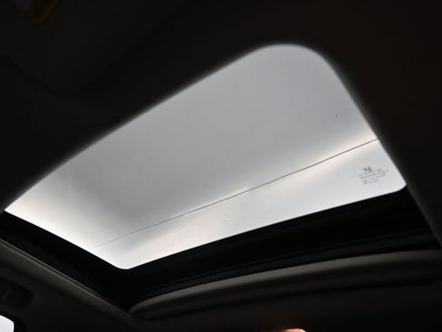 Used 2017 Honda HR-V EX image 6