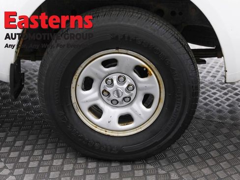 Used 2019 Nissan Frontier S image 32