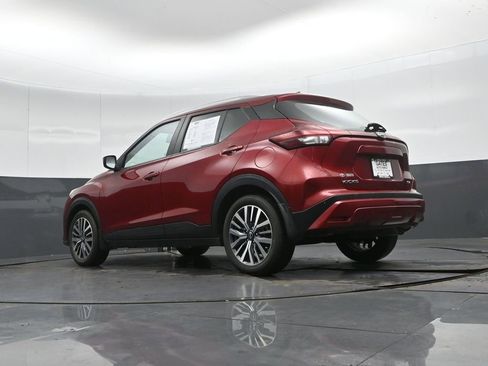 Used 2023 Nissan Kicks SV image 37