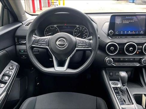 Certified 2024 Nissan Sentra SV image 5