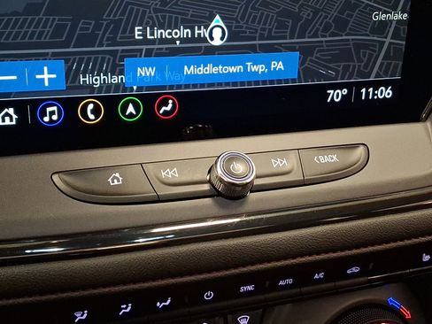 Certified 2023 Chevrolet Blazer RS w/ Driver Confidence II Package image 17