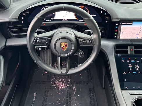 Used 2022 Porsche Taycan 4S image 14