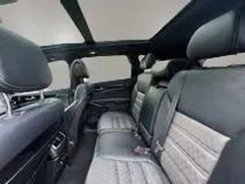 Used 2016 Kia Sorento SX FWD image 13
