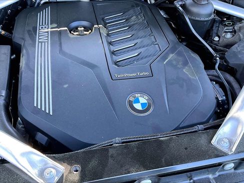 Used 2021 BMW X7 xDrive40i w/ M Sport Package image 35