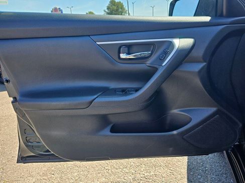 Used 2017 Nissan Altima 2.5 S w/ Power Driver Seat Package FWD image 24