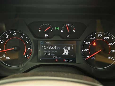 Used 2021 Chevrolet Camaro LS RWD image 13