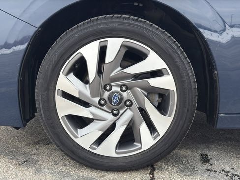 Used 2023 Subaru Legacy Limited image 9