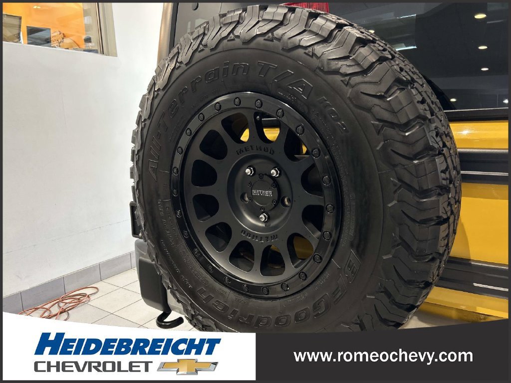 Used 2015 Jeep Wrangler Sahara w/ Connectivity Group AWD/4WD image 37