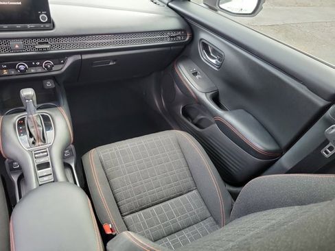 Certified 2023 Honda HR-V Sport image 4