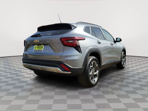 New 2026 Chevrolet Trax LT w/ Driver Confidence Package image 3