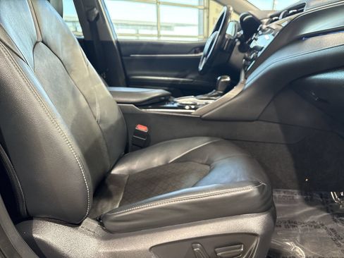 Used 2020 Toyota Camry XSE w/ Protection Package (Q2) FWD image 24