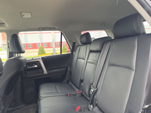 Used 2024 Toyota 4Runner Limited AWD/4WD image 13