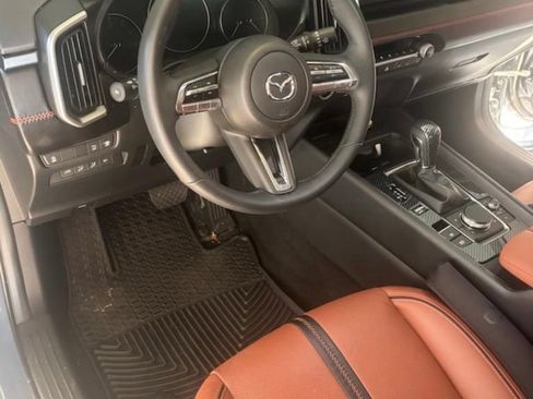 Used 2025 MAZDA CX-50 Meridian Edition w/ Apex Package AWD/4WD image 7