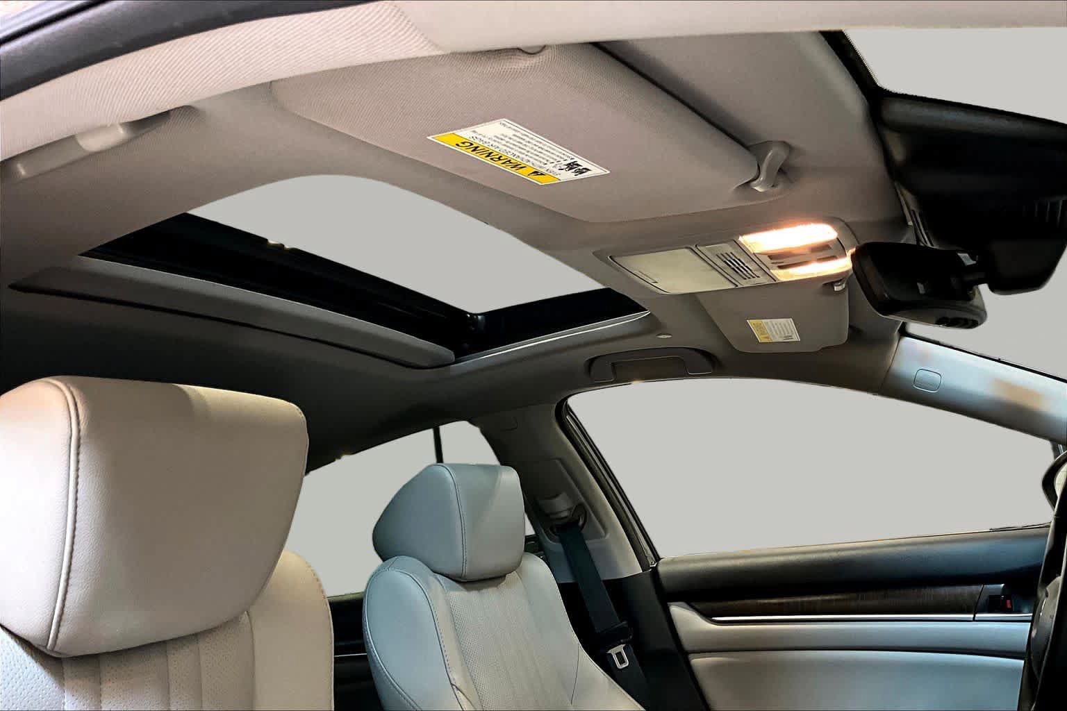 Used 2020 Honda Accord EX-L image 14