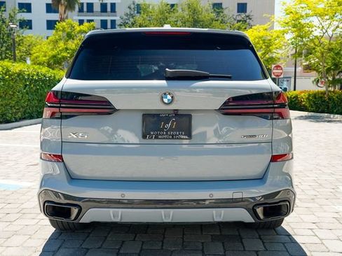 Used 2024 BMW X5 sDrive40i w/ M Sport Package RWD image 26