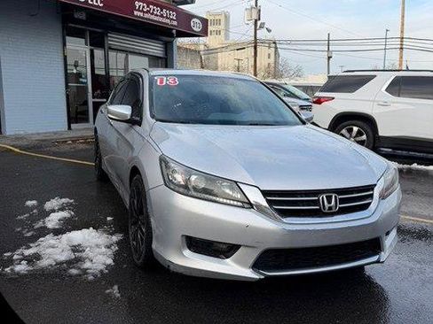 Used 2013 Honda Accord LX image 1