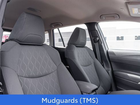 Used 2023 Toyota Corolla Cross LE AWD/4WD image 12