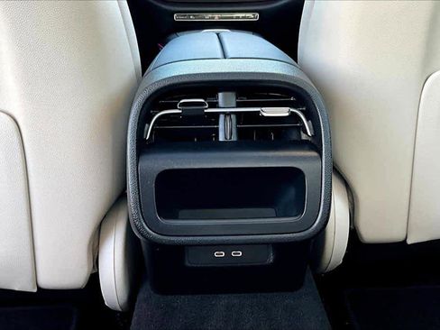 Certified 2025 Mercedes-Benz E 350 4MATIC Sedan image 21