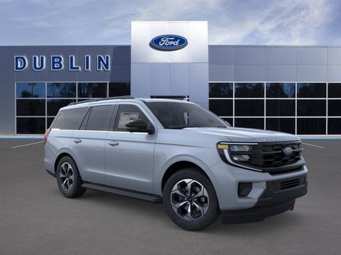 New 2026 Ford Expedition Active image 36