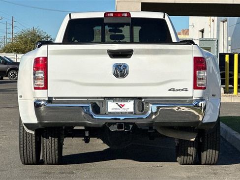 Certified 2022 RAM 3500 Tradesman image 4