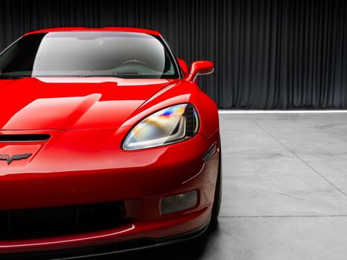 Used 2009 Chevrolet Corvette Z06 w/ Preferred Equipment Group RWD image 27