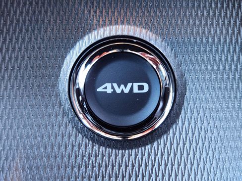 New 2025 Mitsubishi Outlander Sport SE image 18