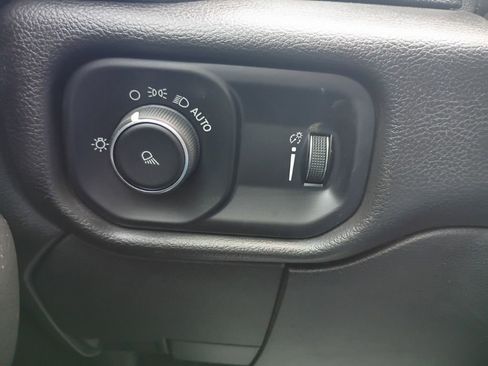 Used 2023 RAM 3500 Tradesman image 27