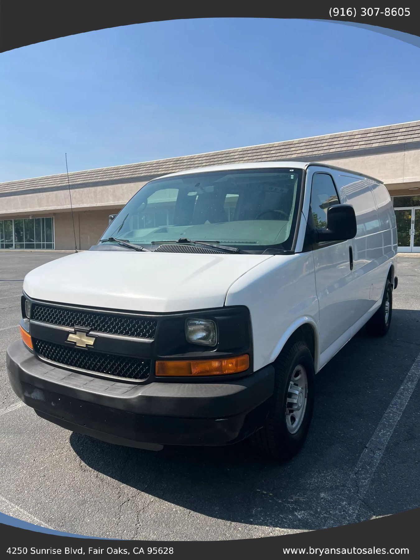 Used 2014 Chevrolet Express 2500 RWD image 1