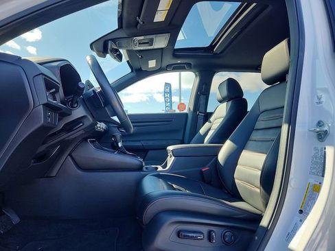 Used 2025 Honda CR-V Sport-L image 13