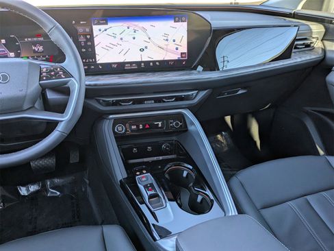 New 2025 Audi Q5 Premium Plus image 6