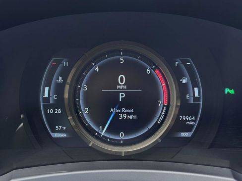 Used 2018 Lexus IS 300 F Sport image 11